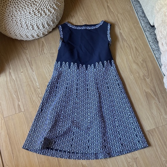 Alaia Dresses & Skirts - Alaïa Alaia Navy Blue / White Sleeveless Stretch Knit Dress